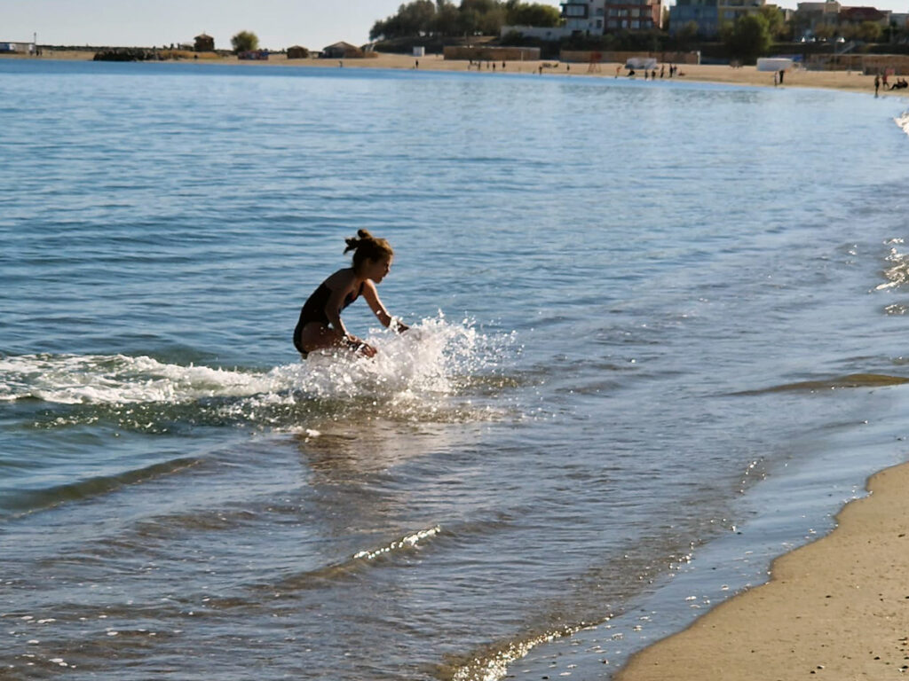 plaja constanta mamaia marea neagra